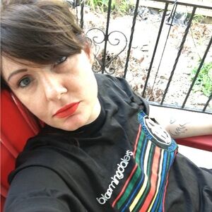 Meet your Posher, Veronica